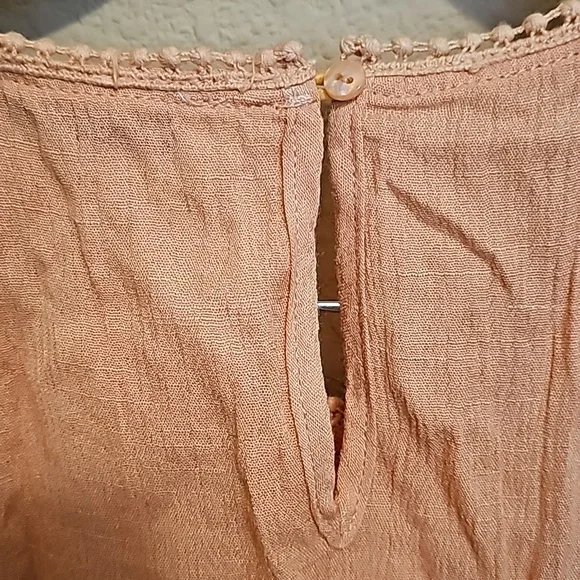 Embroideried Paper Crane Top - Picture 3 of 4